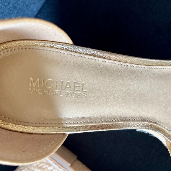 Michael Kors gold leather wedges - Picture 3 of 8
